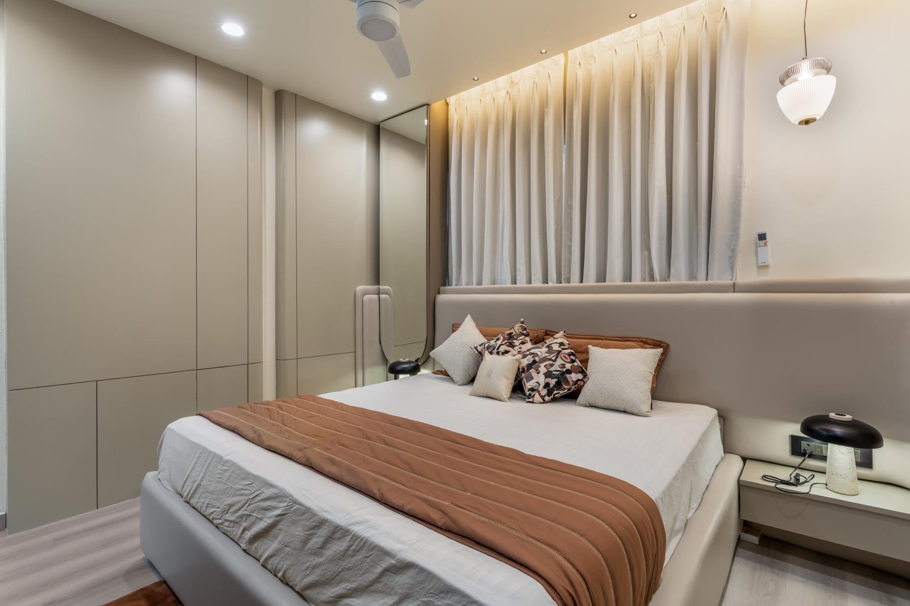 Kamble's Residence — The main bedroom